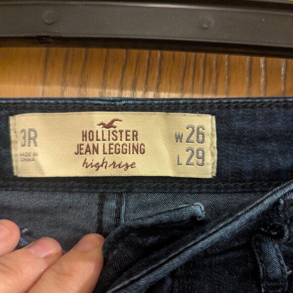 Hollister Jean Legging High Rise- 3R  26 X 29 - Picture 3 of 4
